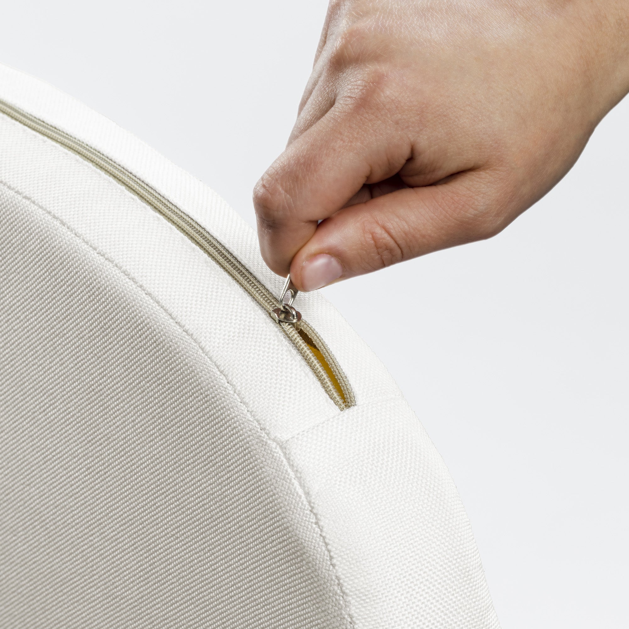 JUEGO LIVING SOFA RATAN CAPRI COLOR MOCCA