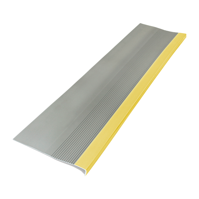 PROTECTOR GRADA ANTIDESLIZANTE ESCALONES GUARDA CANTO ALTO TRAFICO PVC GRIS/AMARILLO