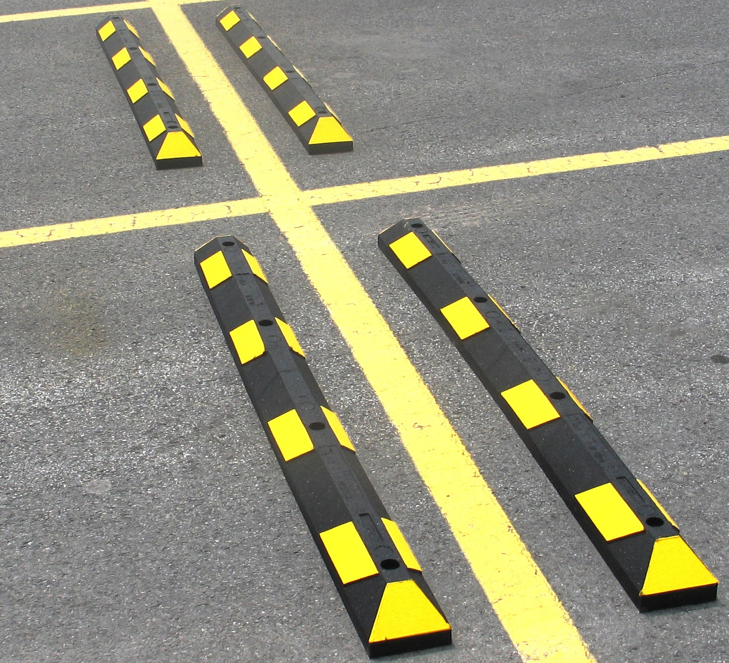 TOPE DE ESTACIONAMIENTO DE CAUCHO 180 CM