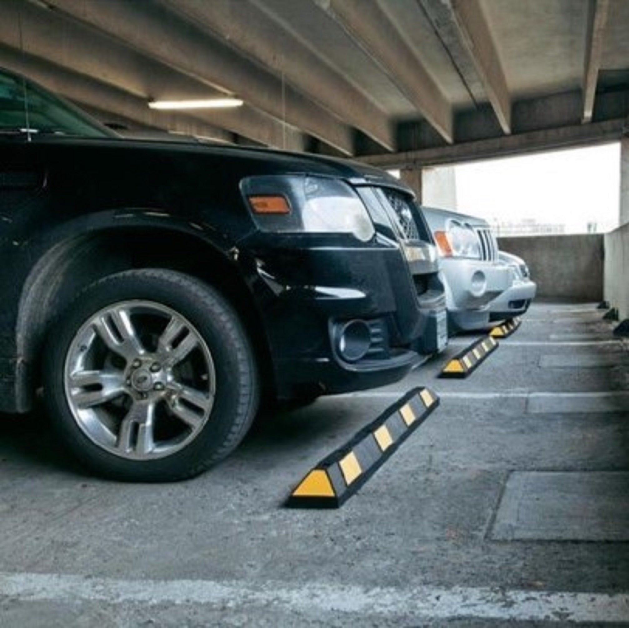 TOPE DE ESTACIONAMIENTO DE CAUCHO 180 CM