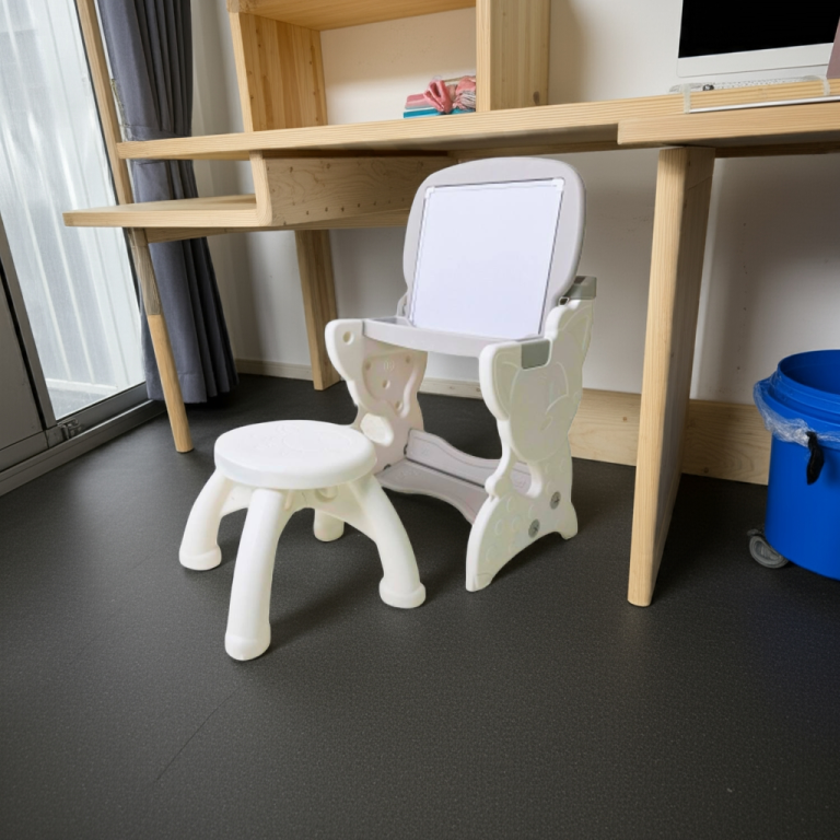 SET MESA PIZZARRA Y SILLA NIÑO